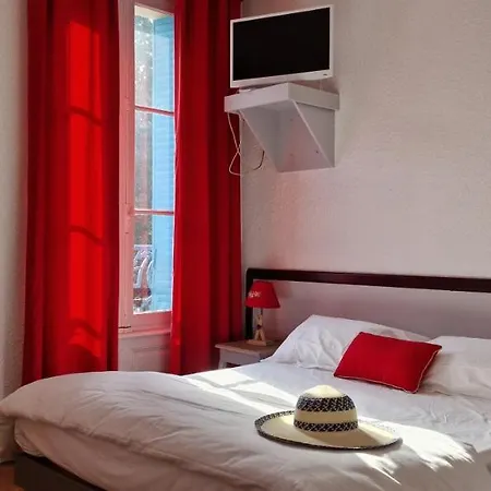 Hotel Chez Jeanne *
